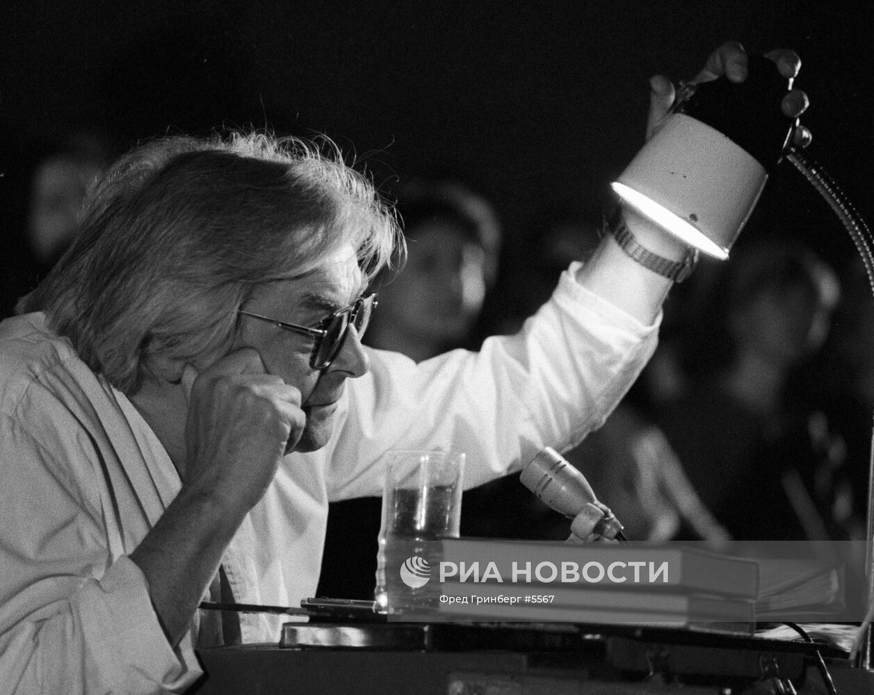 Режиссер Юрий Любимов