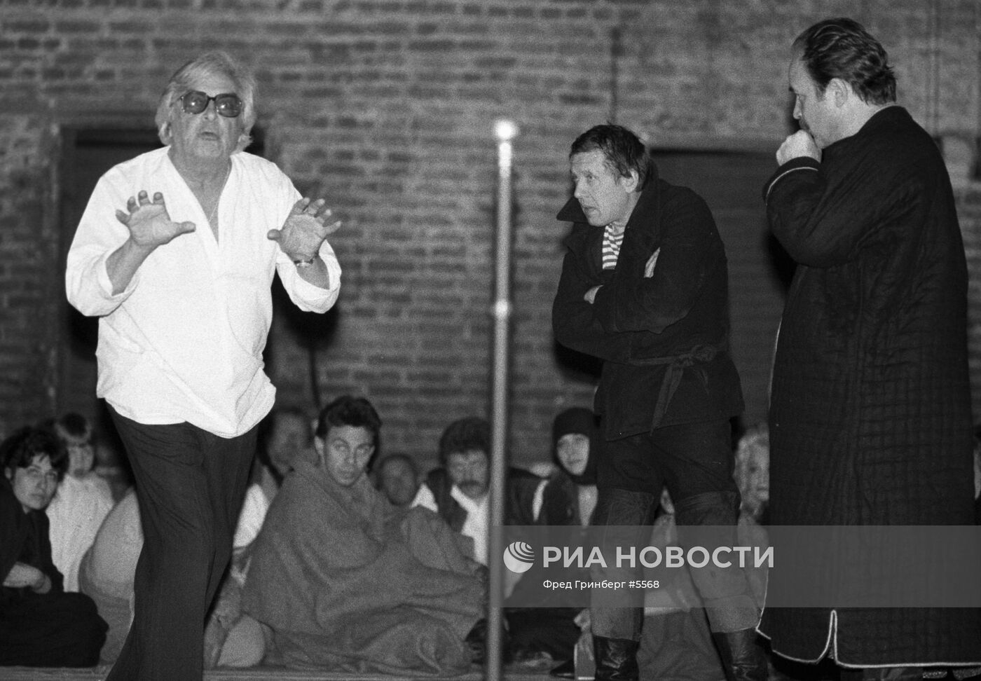 Репетиция пьесы "Борис Годунов" в Театре на Таганке