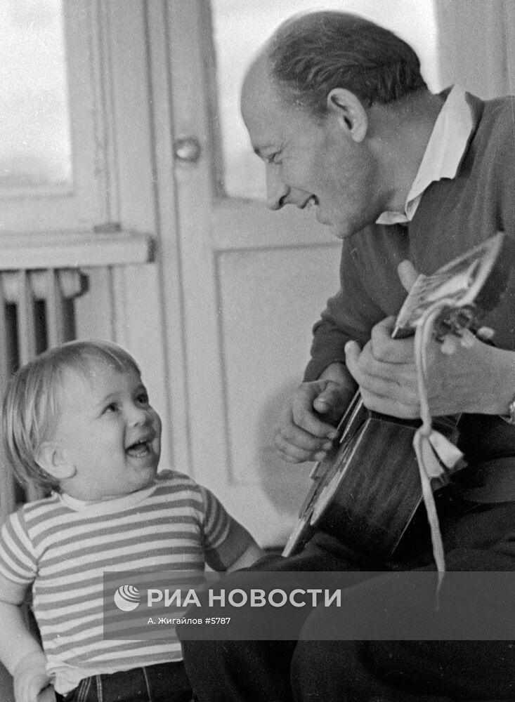 Евгений Евстигнеев с сыном Денисом