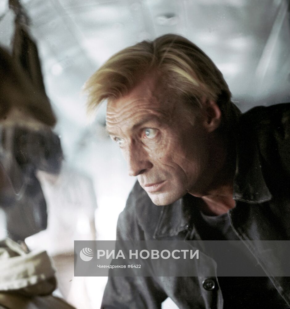 АКТЕР ОЛЯЛИН