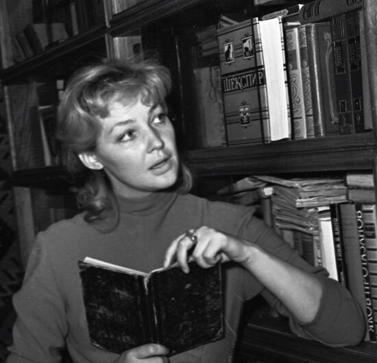 Киноактриса Ирина Скобцева