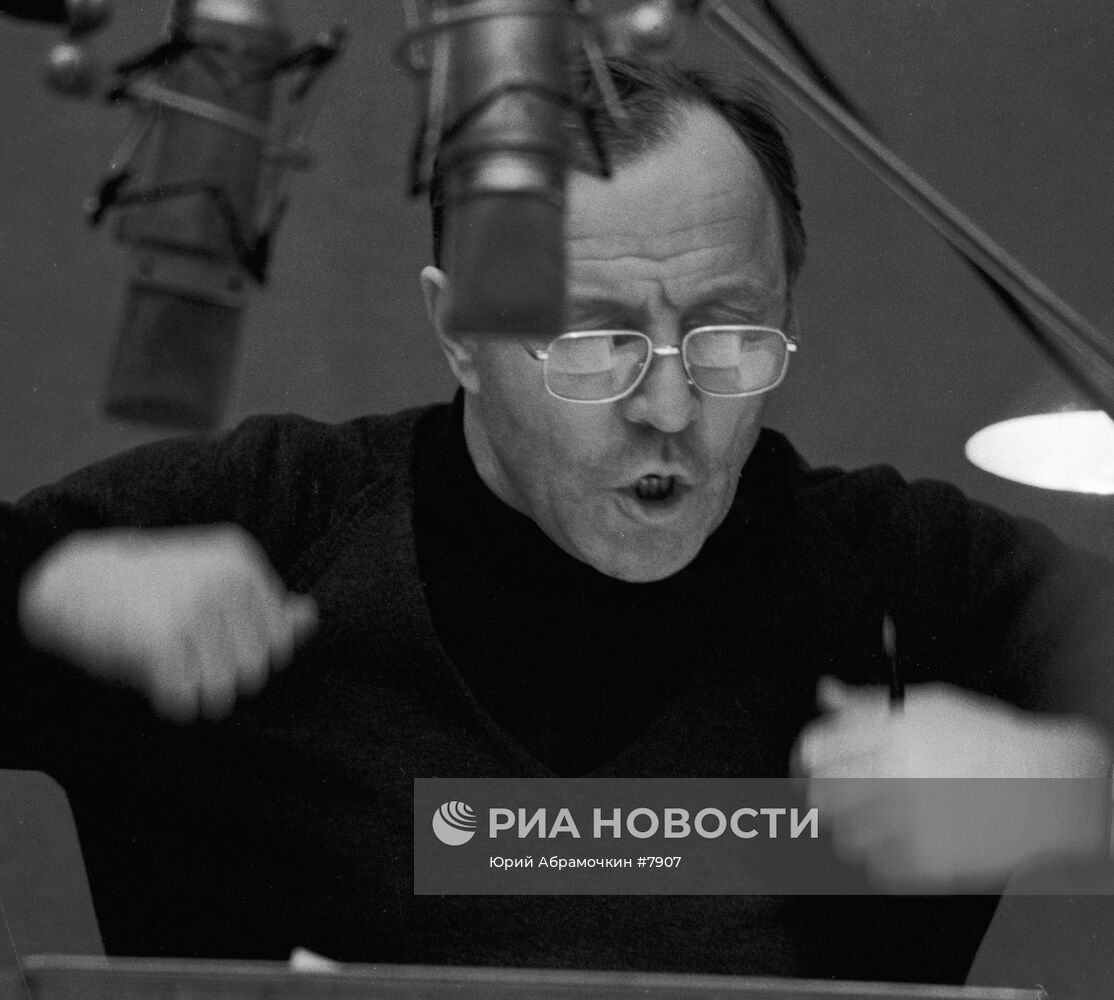 Михаил Ульянов читает главы из романа "Тихий Дон"