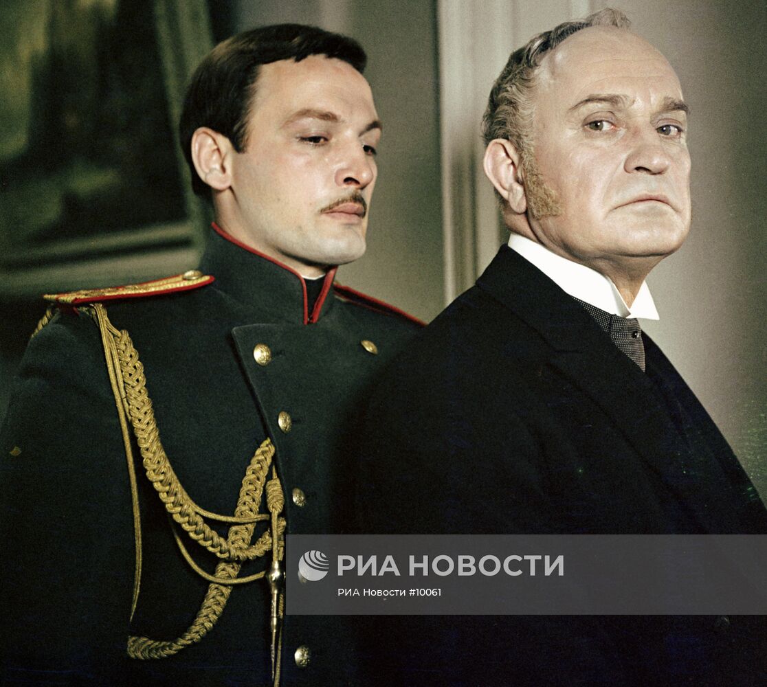 ЛАНОВОЙ ГРИЦЕНКО ВРОНСКИЙ КАРЕНИН АННА КАРЕНИНА