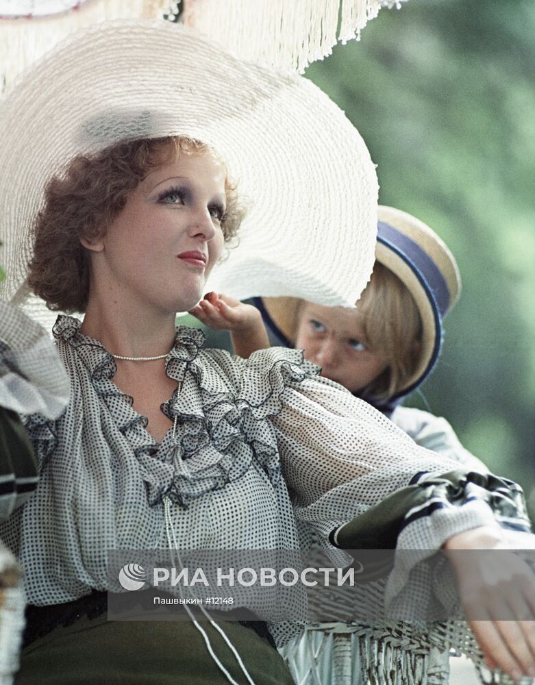 СОЛОВЕЙ «РАБА ЛЮБВИ»