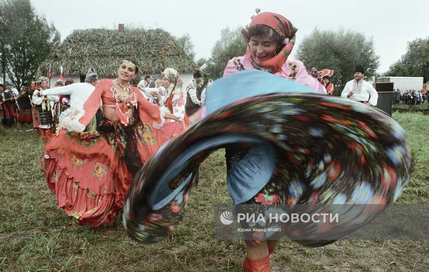 Цыганский танец на Сорочинской ярмарке