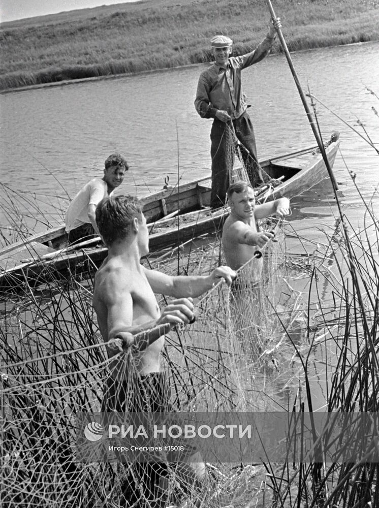 ГАГАРИН ЛОДКА СЕТИ