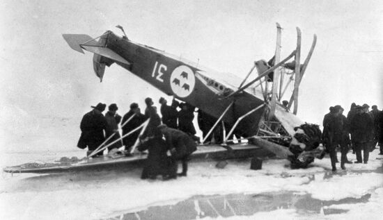 СПАСЕНИЕ ЭКСПЕДИЦИИ НОБИЛЕ