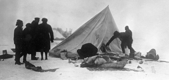 СПАСЕНИЕ ЭКСПЕДИЦИИ НОБИЛЕ