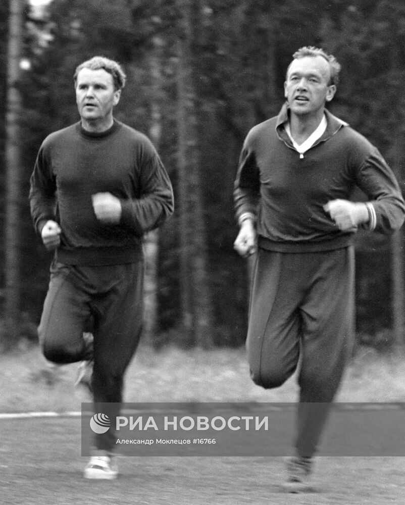 "Союз-8"