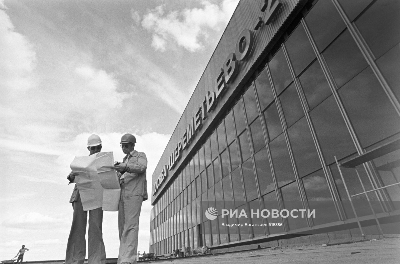 «ШЕРЕМЕТЬЕВО-2» СТРОИТЕЛЬСТВО