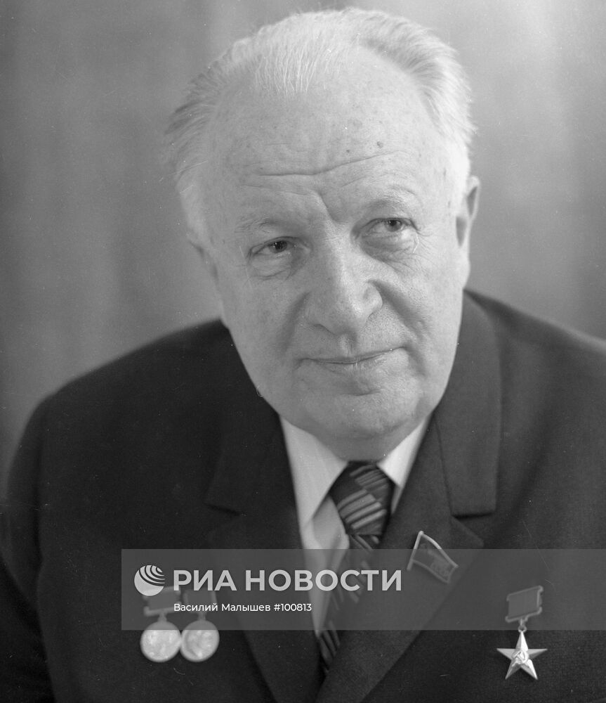 ХИРУРГ ПЕТРОВСКИЙ