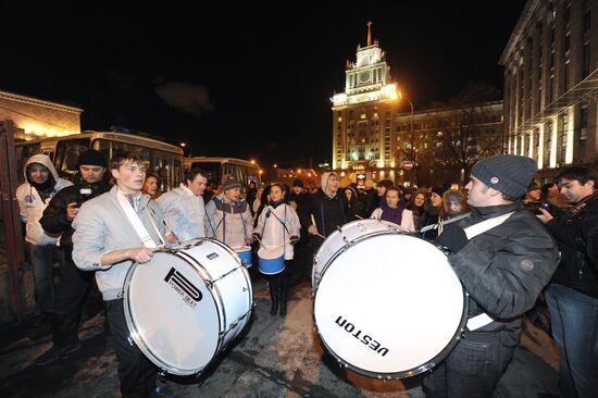 Митинг на Триумфальной площади в Москве