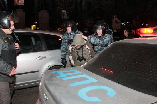 Митинг на Триумфальной площади в Москве