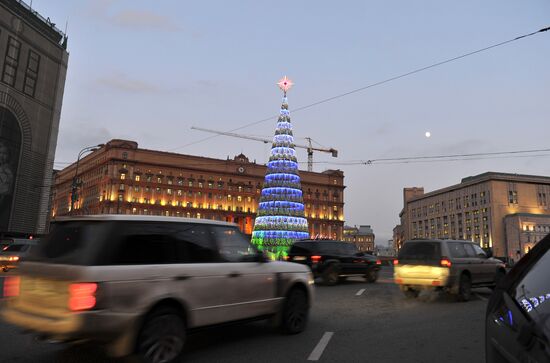 Новогодние елки в Москве