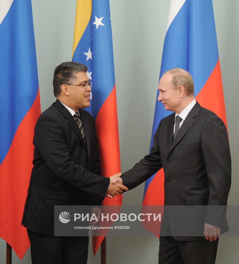 Встреча Владимира Путина и Элиаса Хауа Милано в Москве