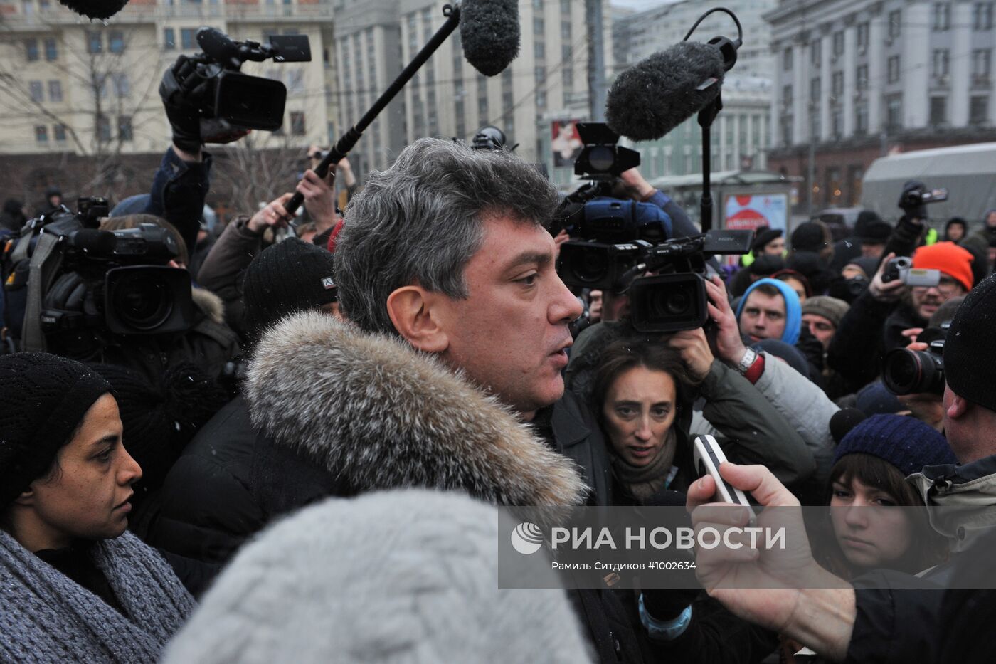 Акция протеста на Площади Революции в Москве