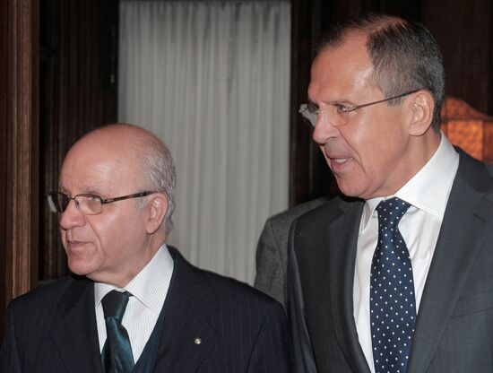 Встреча глав МИД России и Алжира в Москве