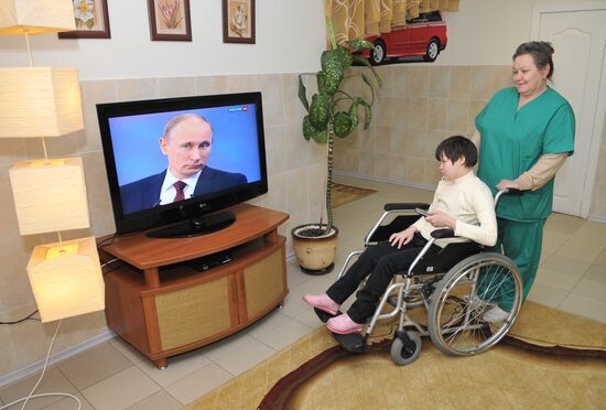 Трансляция телепрограммы "Разговор с Владимиром Путиным"