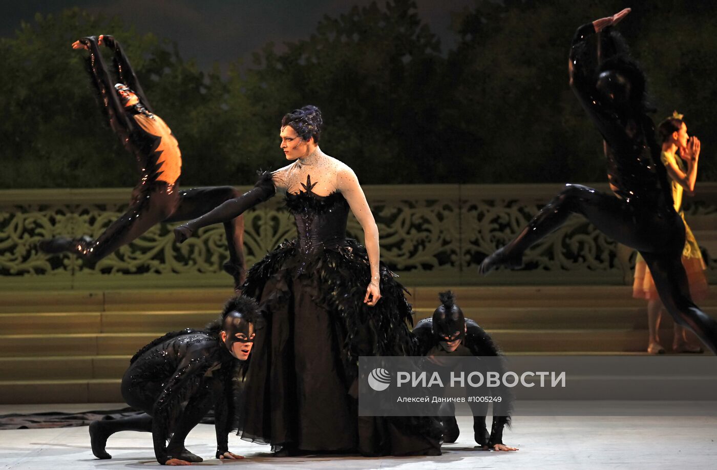 Репетиции балета "Спящая красавица" в Михайловском театре