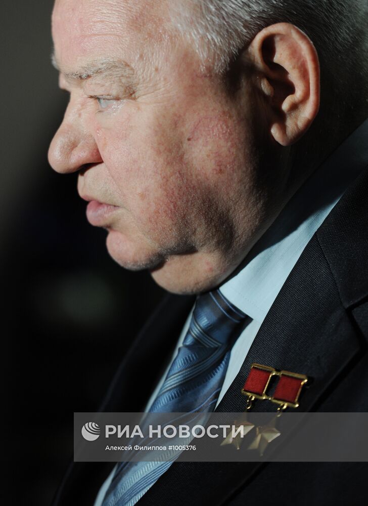 Гражданская панихида по академику Борису Чертоку в Королеве