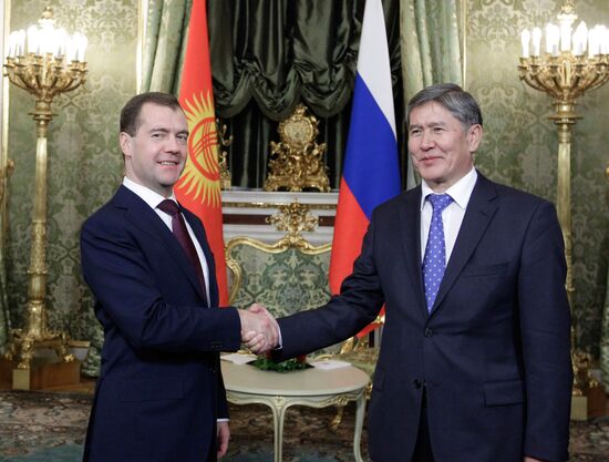 Встреча Д. Медведева и А. Атамбаева в Кремле