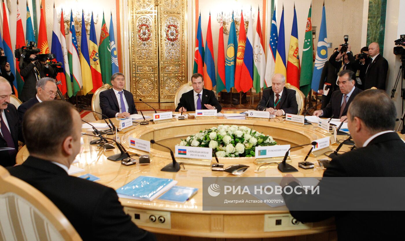 Неформальный саммит СНГ в Кремле