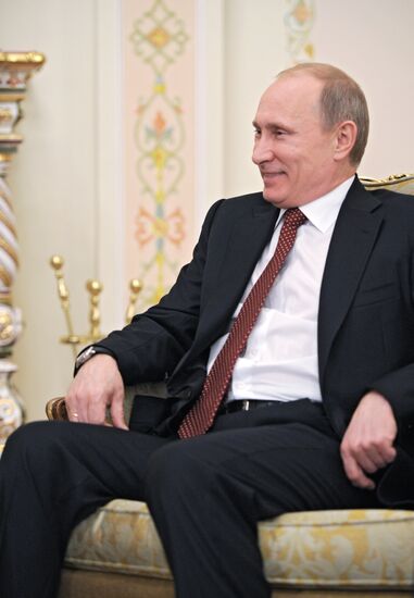 Встреча Владимира Путина и Николая Азарова в Ново-Огарево