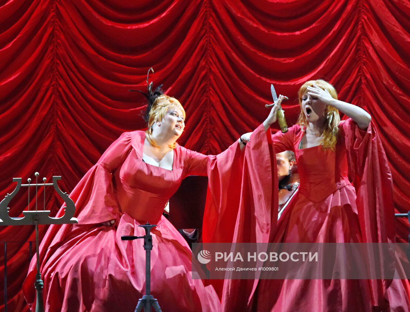 Премьера оперы "Сказки Гофмана"