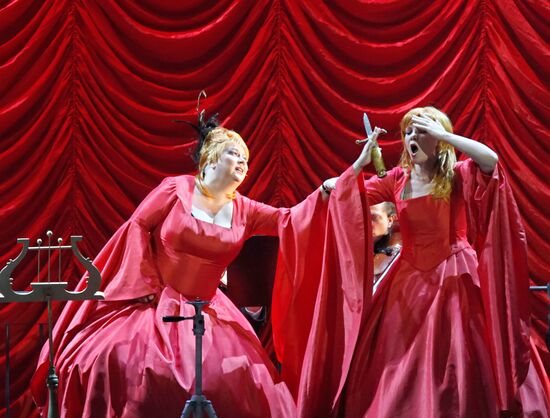 Премьера оперы "Сказки Гофмана"