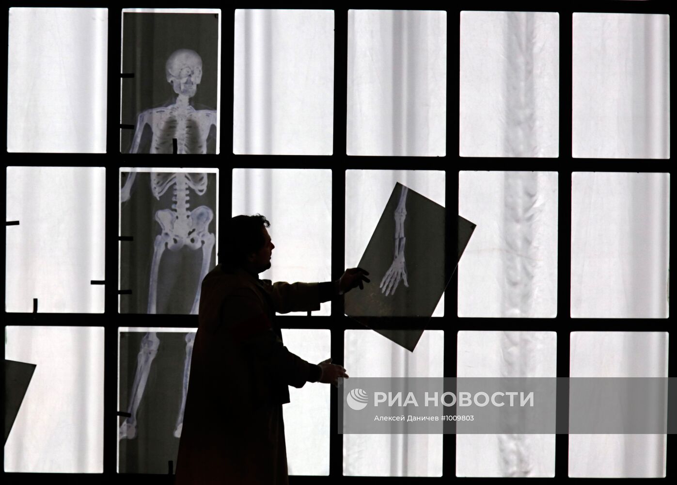 Премьера оперы "Сказки Гофмана"