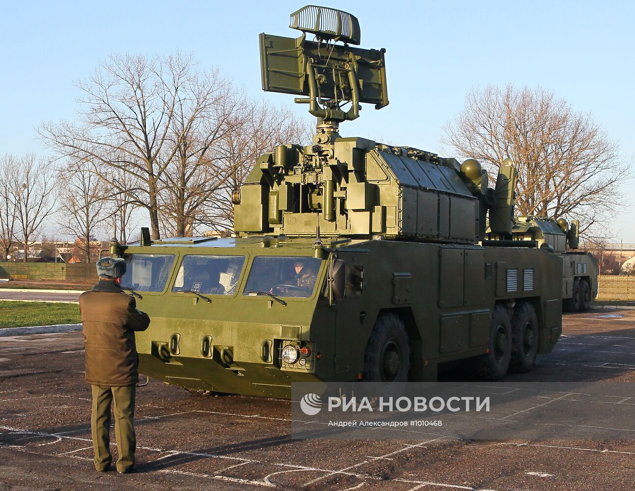 В Барановичах принят на вооружение ракетный комплекс "ТОР-М2"