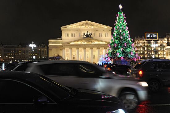 Здание Государственного Академического Большого театра