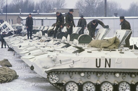 Отправка российских солдат ВДВ в Югославию