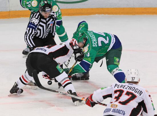 Хоккей. КХЛ. Матч "Салават Юлаев" - "Авангард"