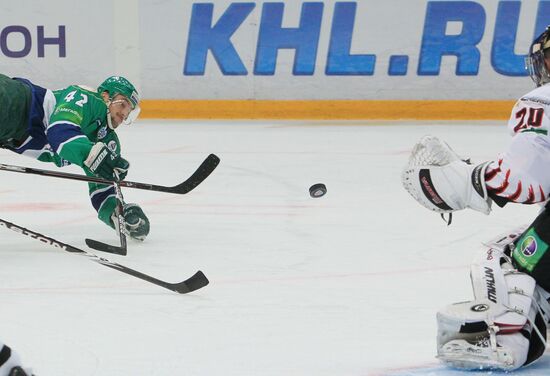 Хоккей. КХЛ. Матч "Салават Юлаев" - "Авангард"