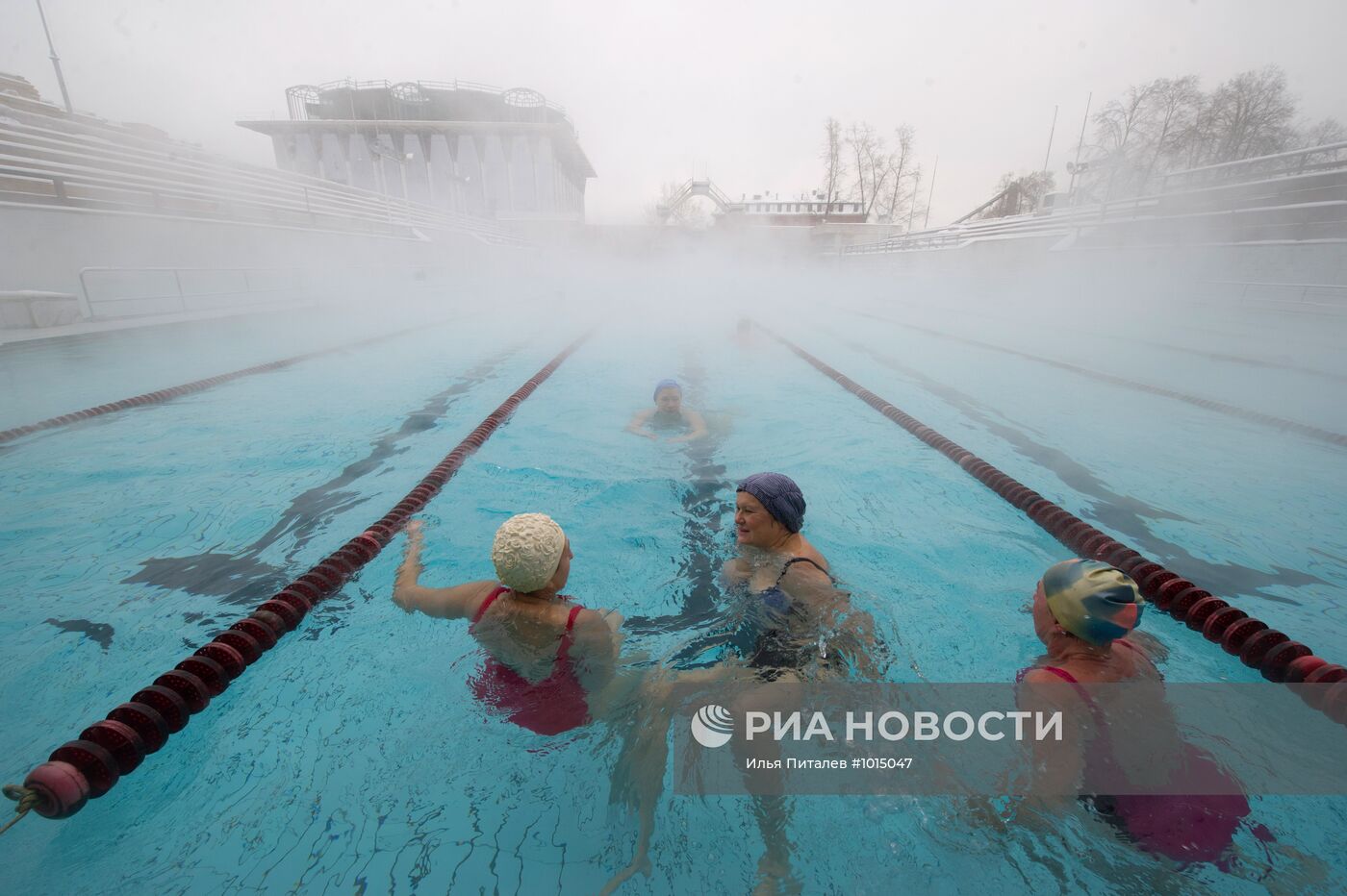Открытый бассейн "Чайка" в Москве