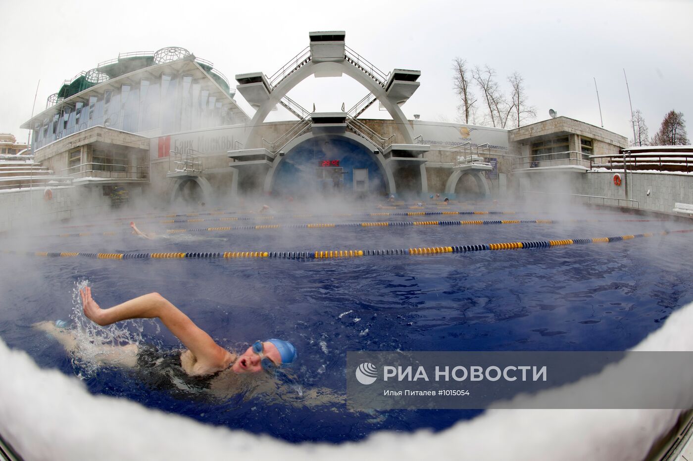 Открытый бассейн "Чайка" в Москве