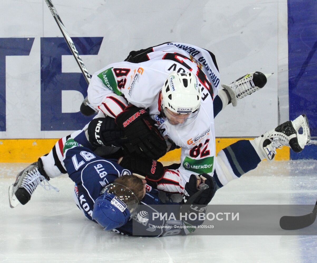 Хоккей. КХЛ. Матч "Динамо" (Москва) - "Авангард"