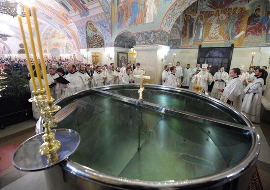 Патриаршее служение в храме Христа Спасителя
