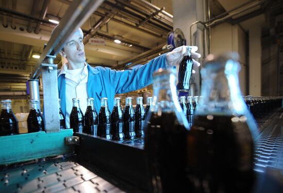 Работа завода Coca-Cola в Москве