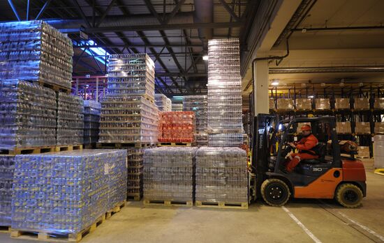 Работа завода Coca-Cola в Москве