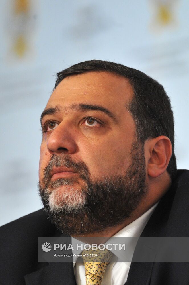 Гайдаровский форум - 2012. День первый