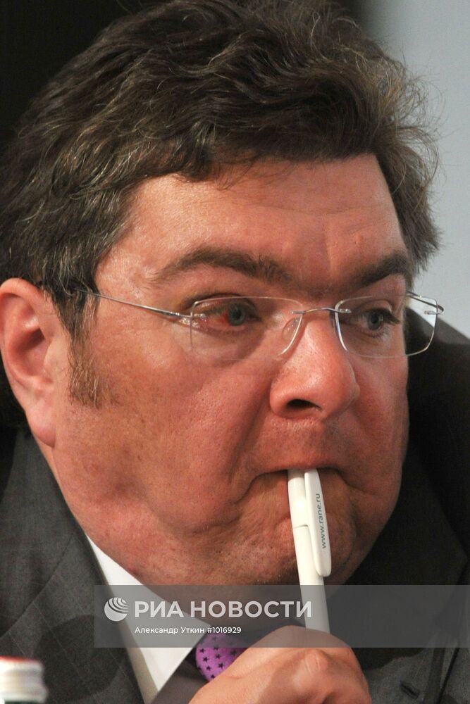 Гайдаровский форум - 2012. День первый