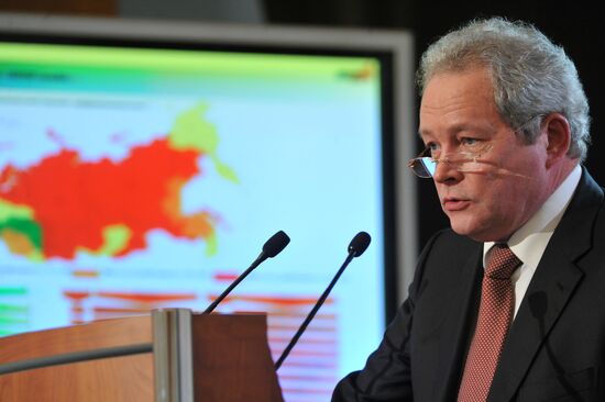 Гайдаровский форум - 2012. День первый