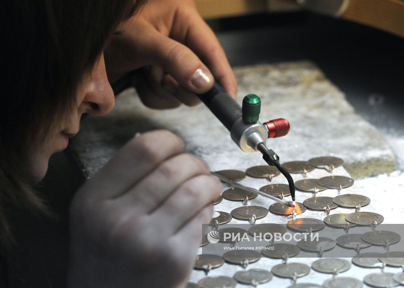 Производство ювелирных изделий в ювелирном доме "Эстет"