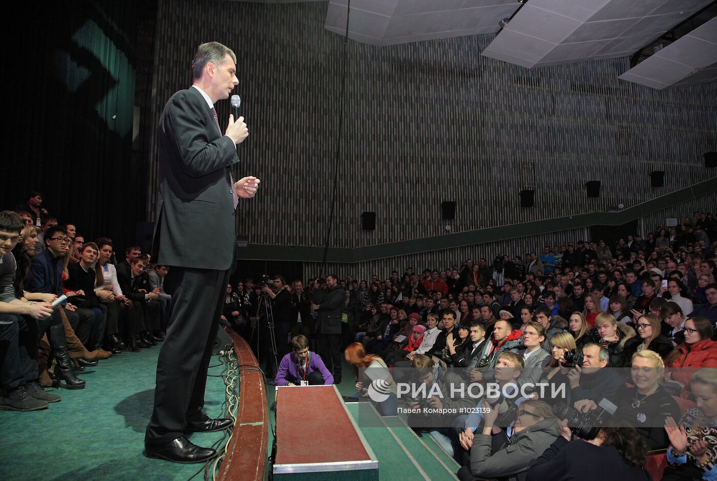 Визит кандидата в президенты РФ М.Прохорова в Новосибирск