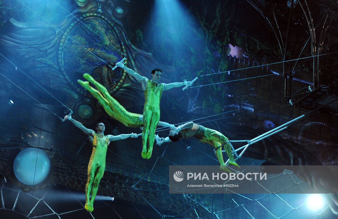 Репетиция шоу Zarkana Cirque du Soleil в Кремле
