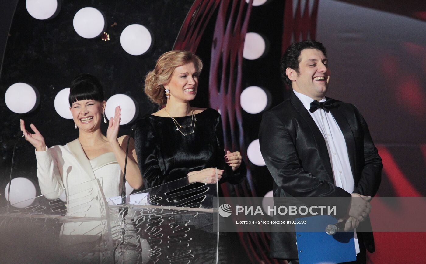 Награждение лауреатов премии "Золотой орел"