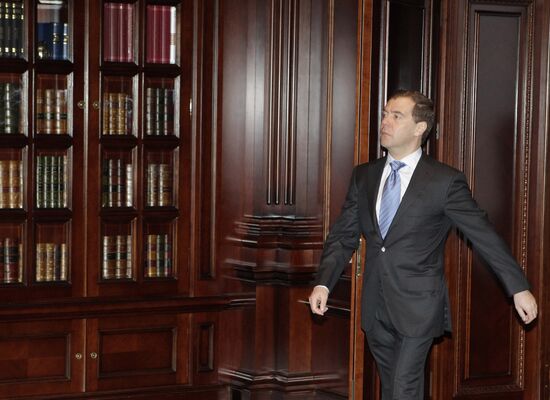 Д.Медведев провел ряд встреч 31 января 2012
