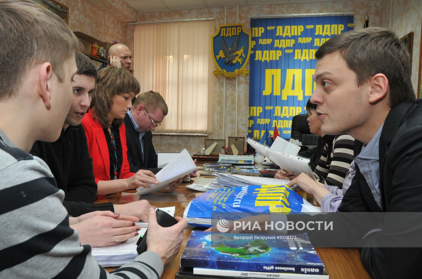 Работа штаба кандидата на пост президента РФ В.Жириновского